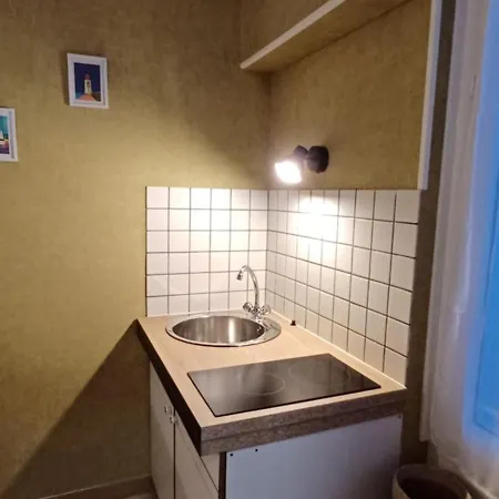 Hyper Centre Apartment